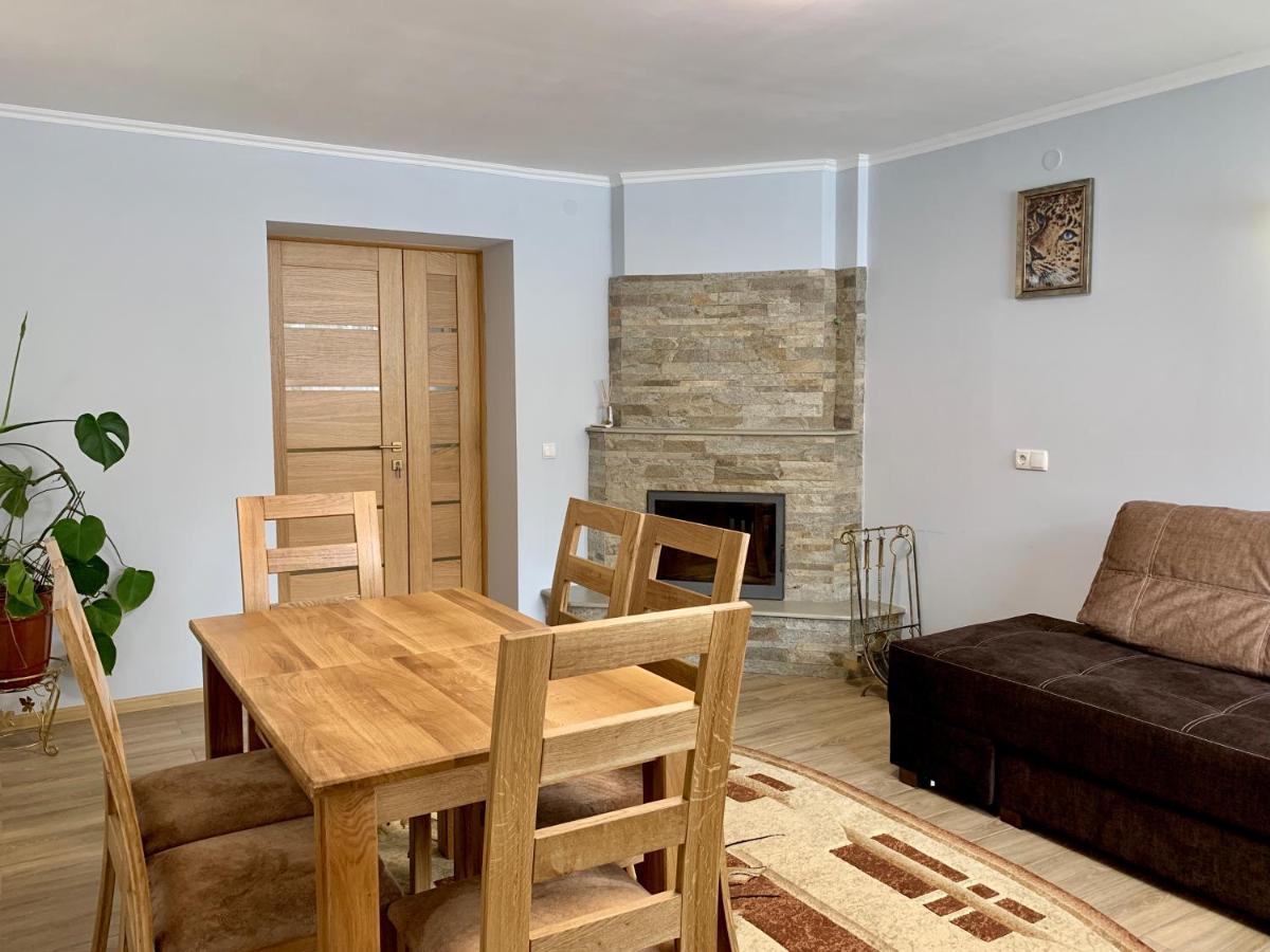 Underhills House Apartment Yaremche Luaran gambar