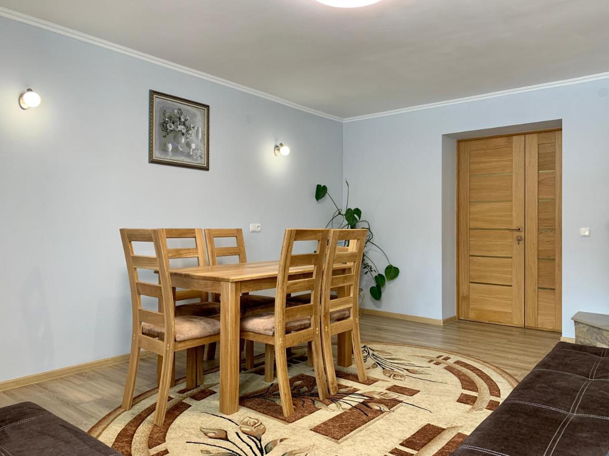 Underhills House Apartment Yaremche Luaran gambar