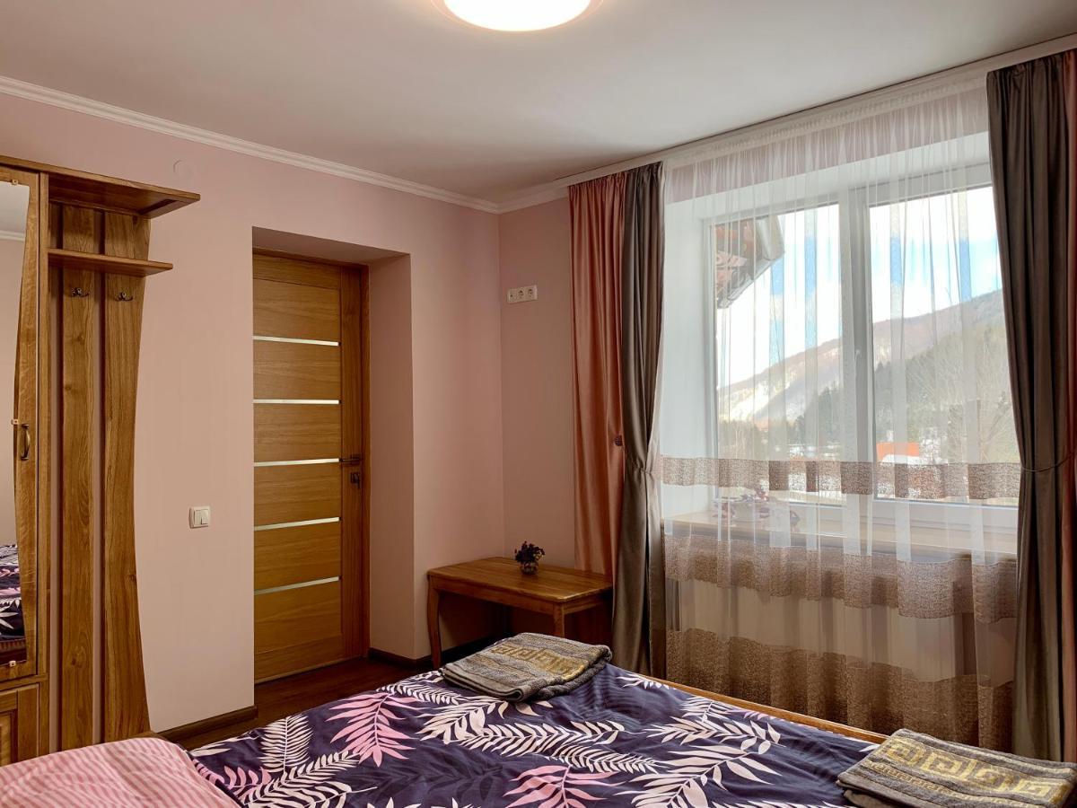 Underhills House Apartment Yaremche Luaran gambar